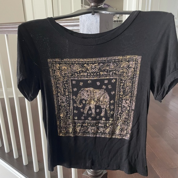 BoHo tshirt - Picture 2 of 4